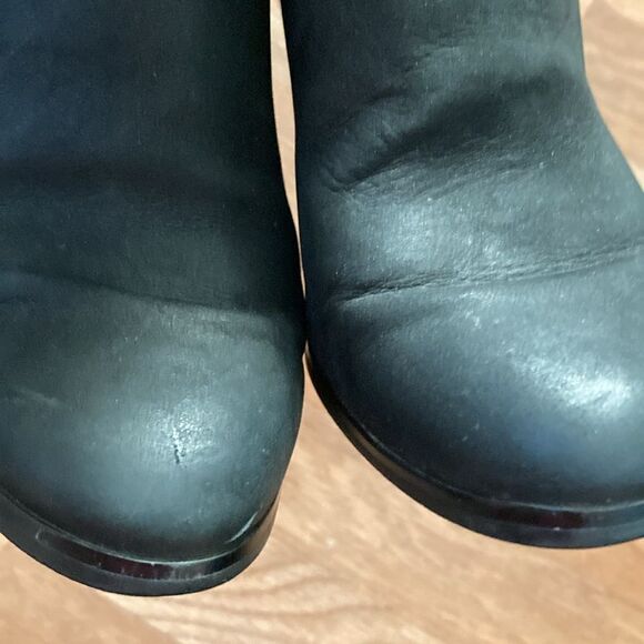 Michael Kors Black Leather Heels Sz 7 - Picture 5 of 9